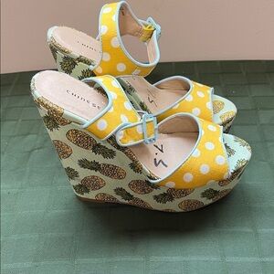 Chinese Laundry Yellow Polka Dot Pineapple Wedges